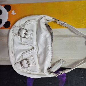 Michael Kors White Shoulder Bag with Silver Hardware
